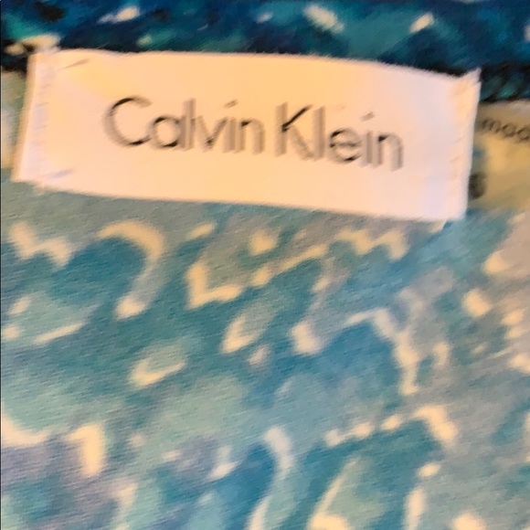 Calvin Klein knit dress - Picture 9 of 9